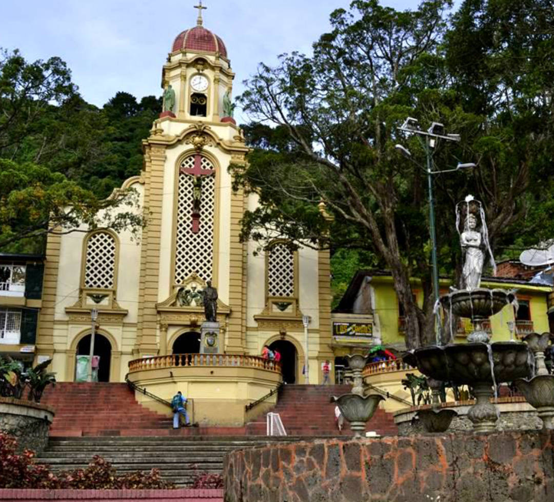 COLOMBIA – FREDONIA (ANTIOQUIA)